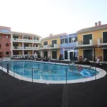 Apartahotel Captain Stavros 4*
