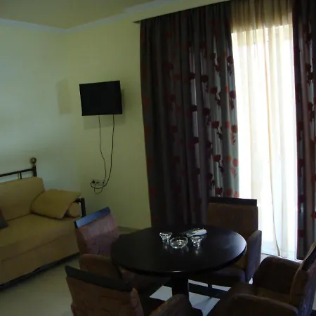 Captain Stavros Apart-hotel