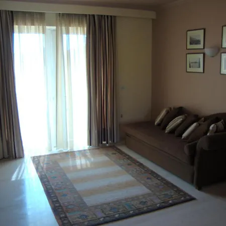 Captain Stavros Apart-hotel 4*