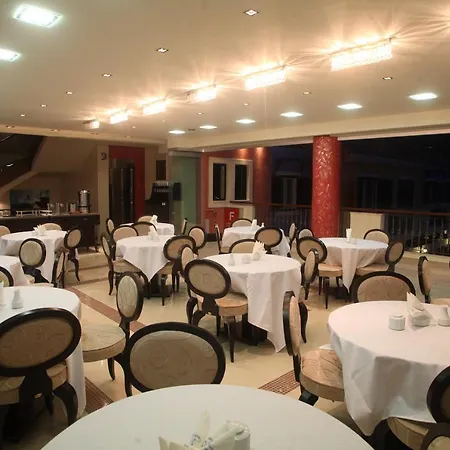Captain Stavros Aparthotel